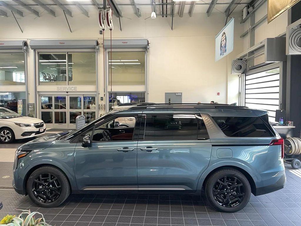 used 2026 Kia Carnival car, priced at $52,951