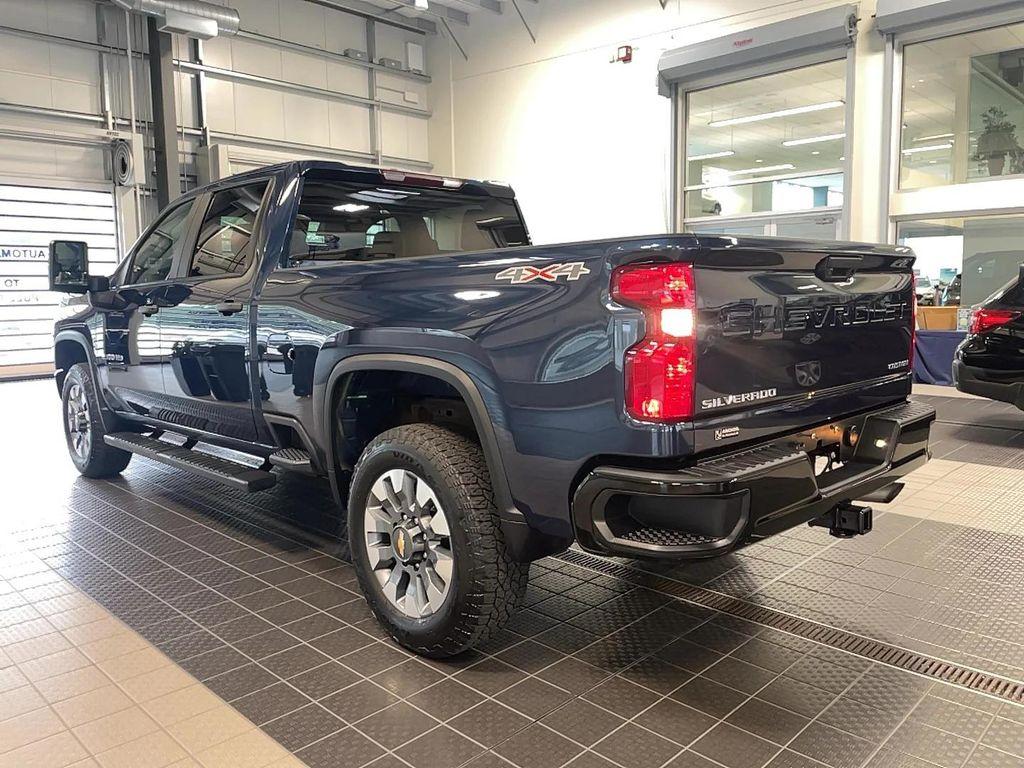 used 2022 Chevrolet Silverado 2500 car, priced at $48,921