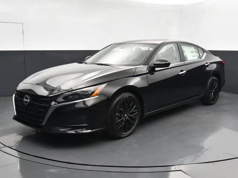 new 2025 Nissan Altima car, priced at $30,695