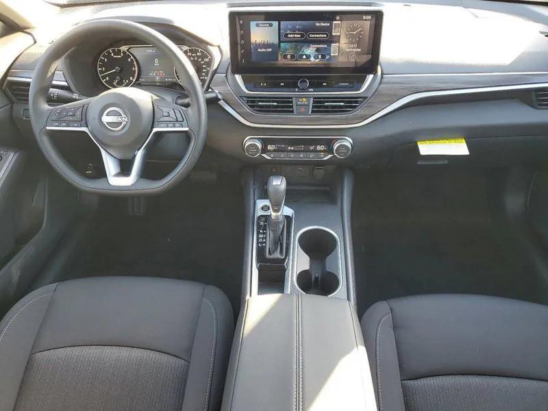 new 2025 Nissan Altima car, priced at $30,695