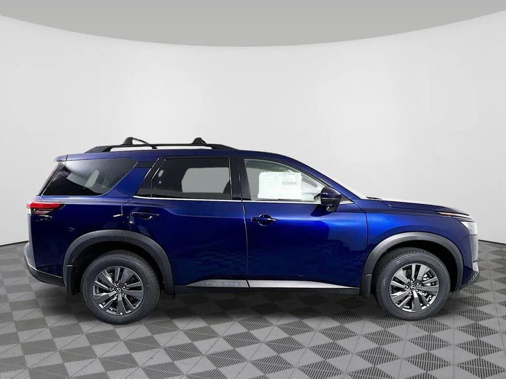 new 2025 Nissan Pathfinder car, priced at $43,890