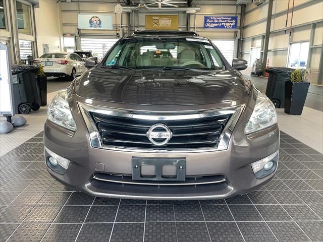 used 2013 Nissan Altima car, priced at $9,999