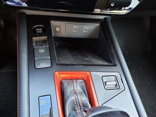 new 2025 Nissan Kicks car, priced at $31,655