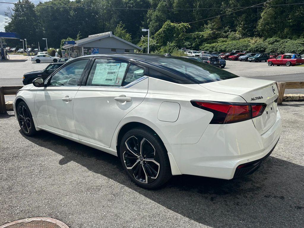 new 2025 Nissan Altima car, priced at $32,910