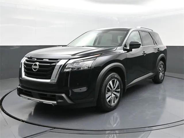 new 2025 Nissan Pathfinder car, priced at $47,075