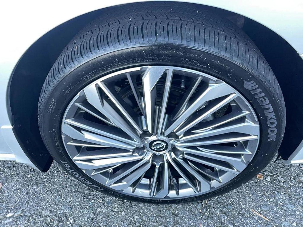 used 2023 Nissan Altima car, priced at $25,991