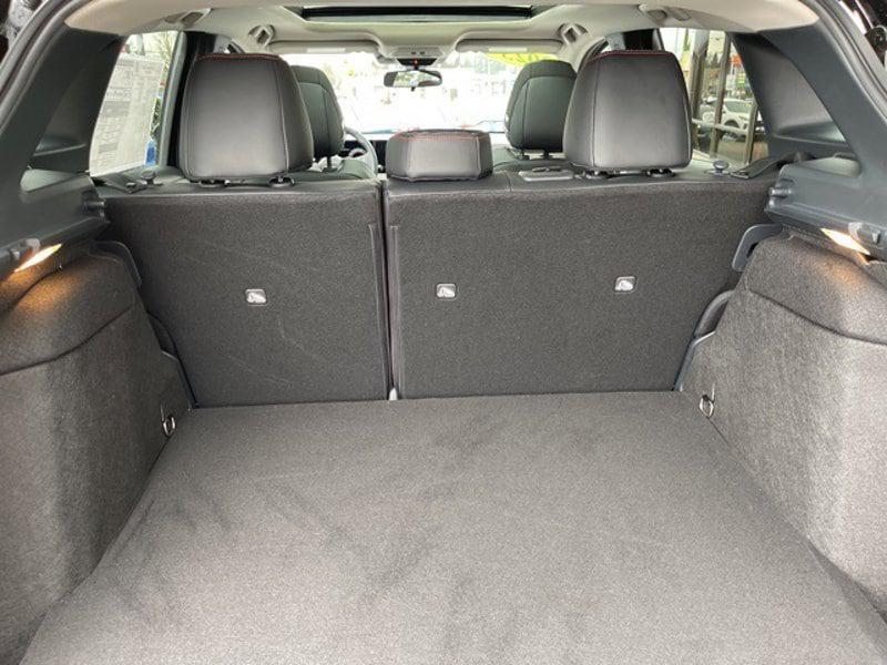 new 2025 Nissan Kicks car, priced at $33,440