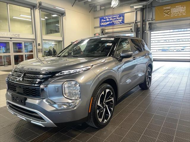 used 2024 Mitsubishi Outlander car, priced at $32,921