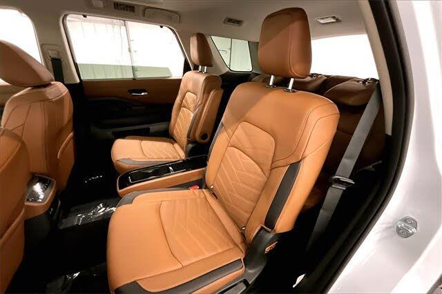 new 2025 Nissan Pathfinder car, priced at $55,545