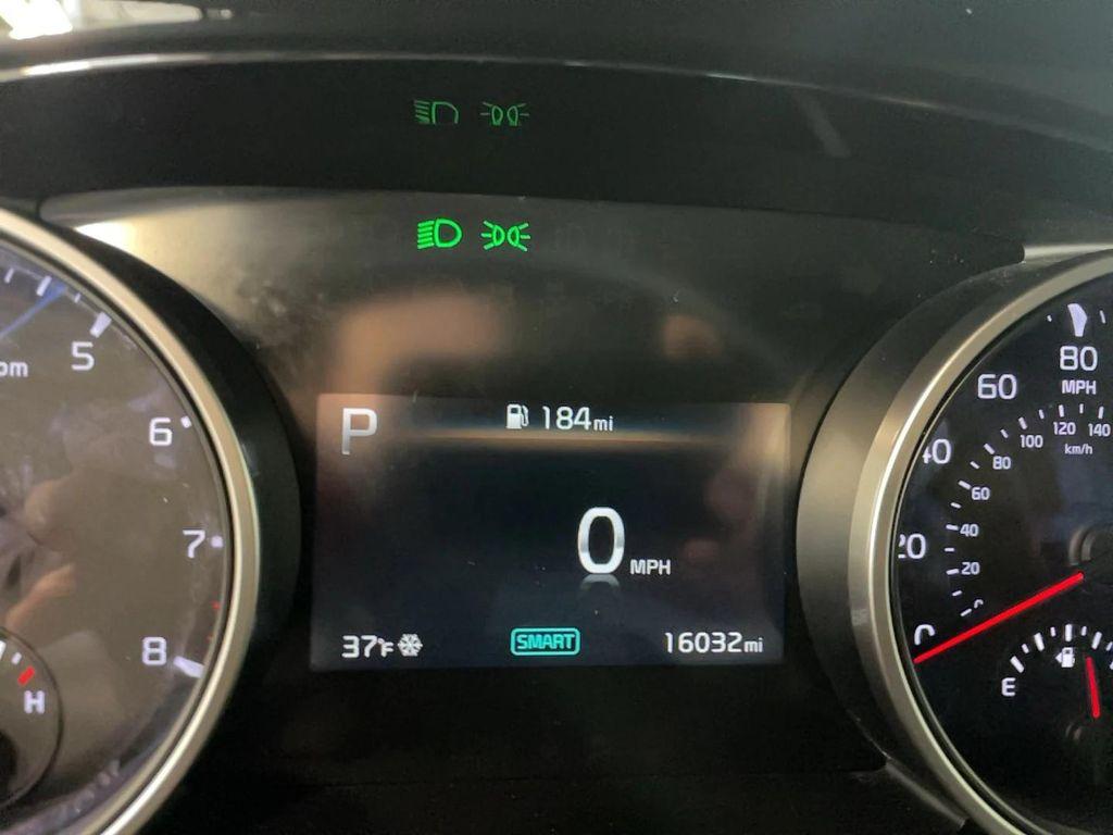 used 2024 Kia Carnival car, priced at $37,921