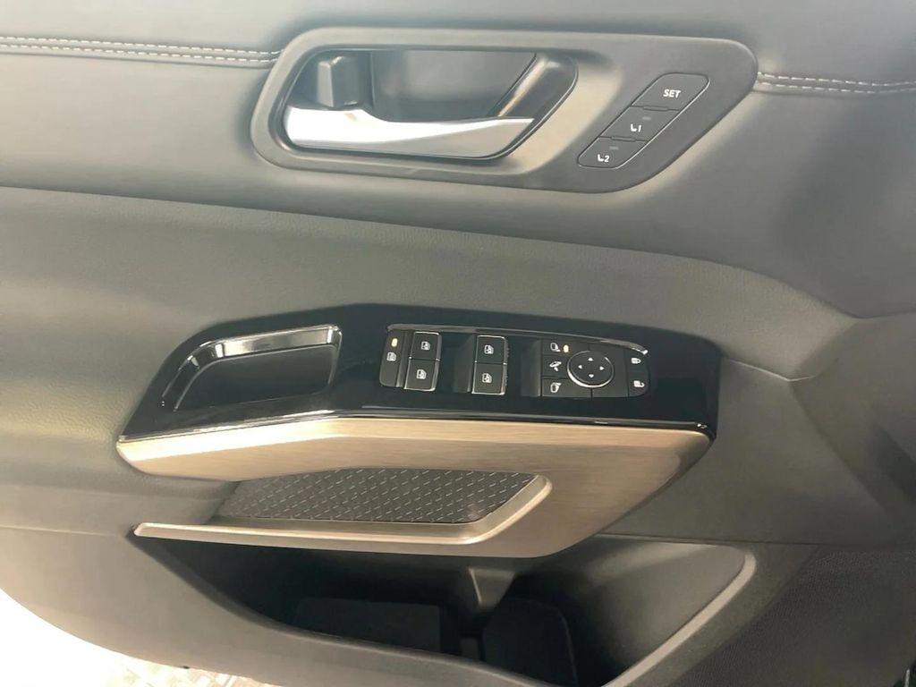 used 2025 Nissan Pathfinder car, priced at $45,941