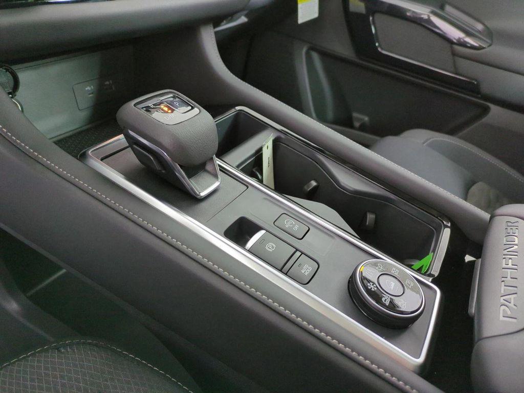 new 2025 Nissan Pathfinder car, priced at $43,775