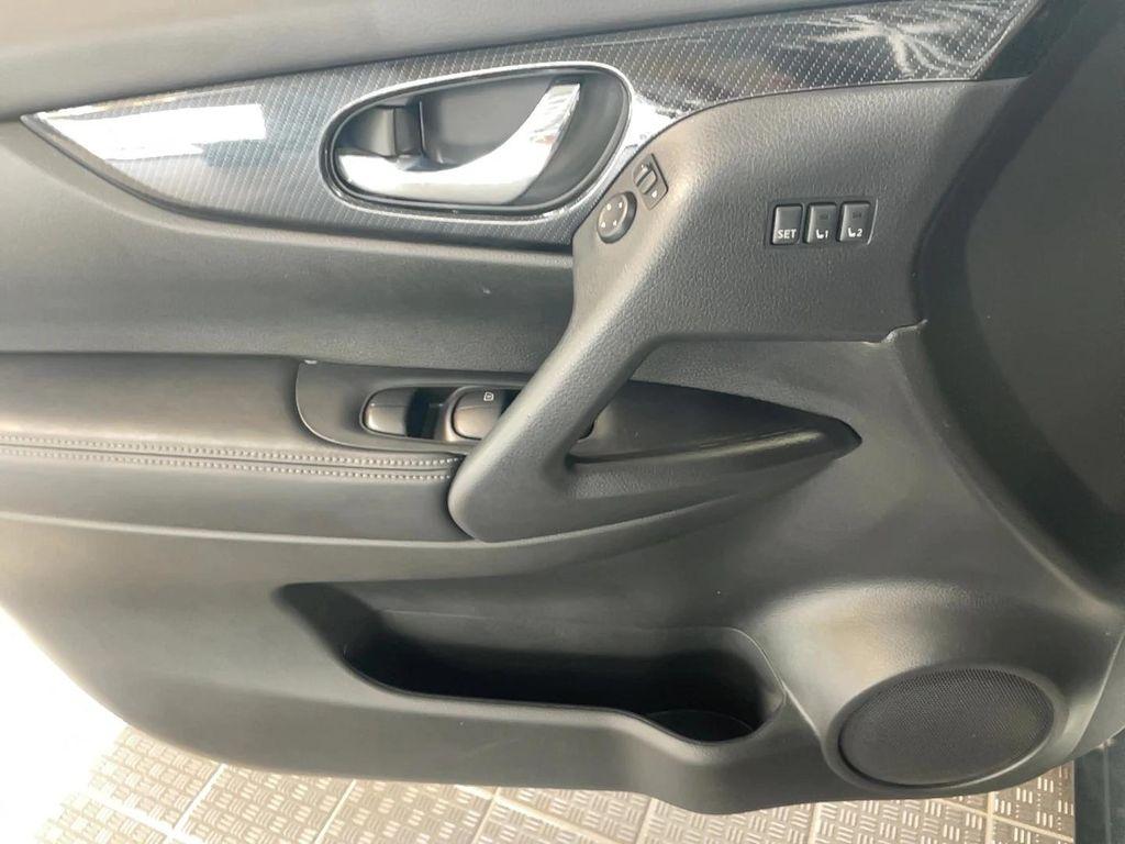 used 2019 Nissan Rogue car, priced at $22,921