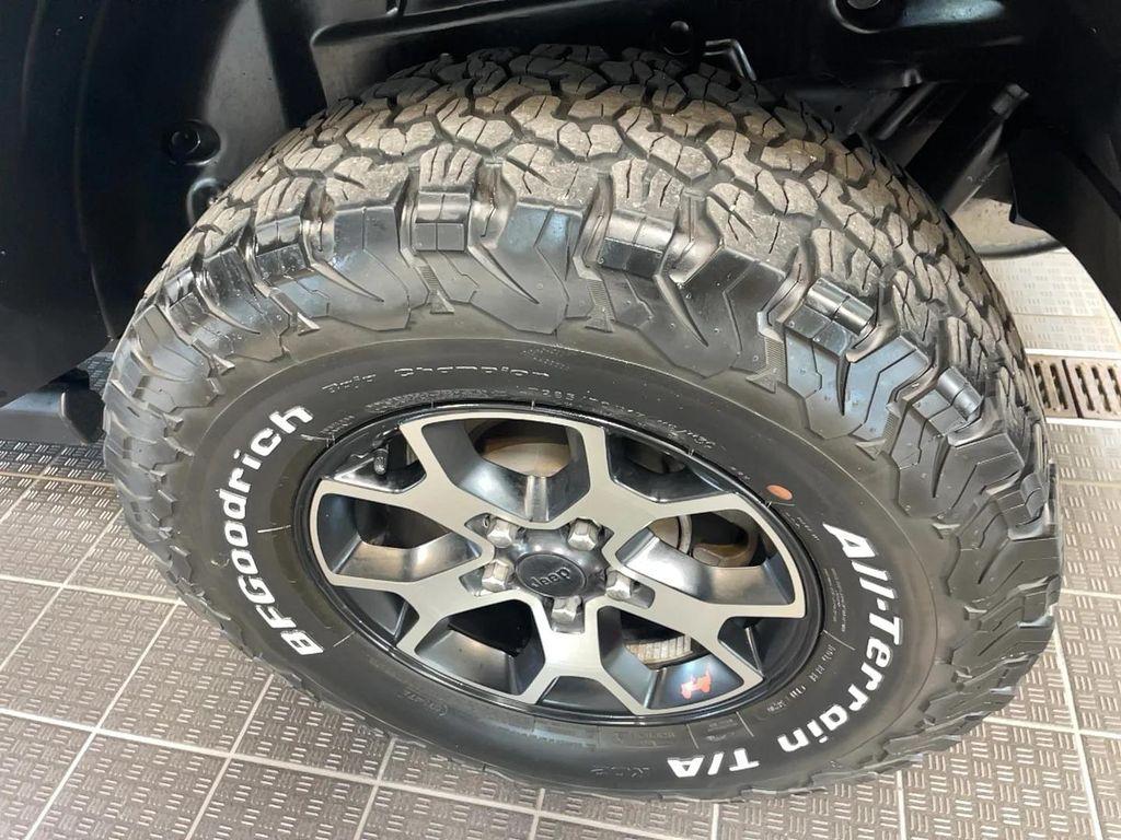 used 2021 Jeep Wrangler Unlimited car, priced at $42,921