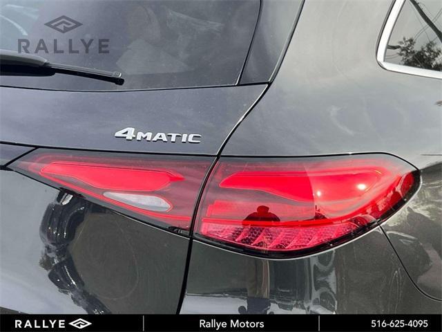 new 2026 Mercedes-Benz GLC 300 car, priced at $58,185