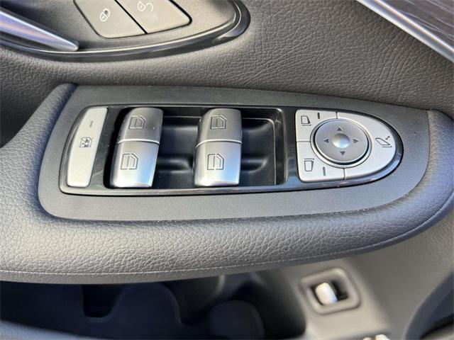 used 2022 Mercedes-Benz GLC 300 car, priced at $37,111