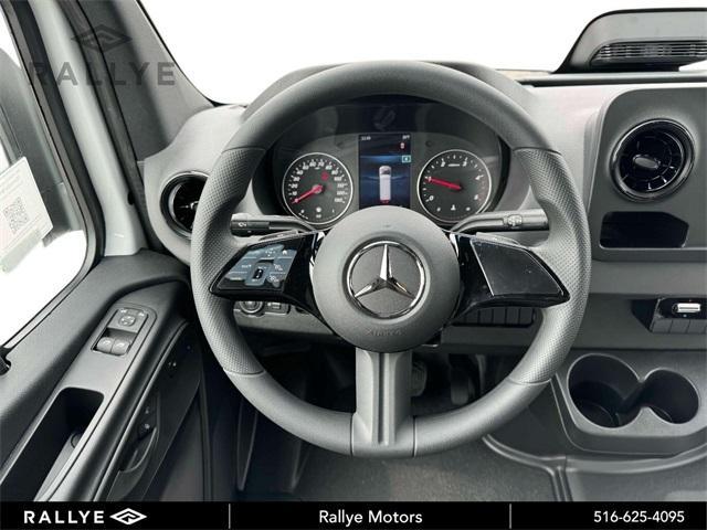 new 2025 Mercedes-Benz Sprinter 3500 car, priced at $67,081
