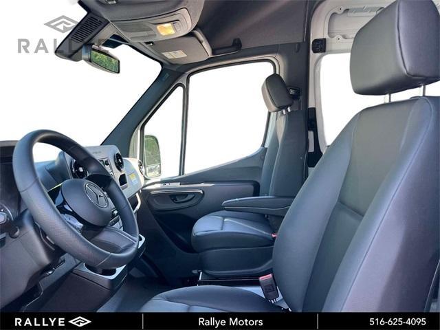 new 2025 Mercedes-Benz Sprinter 3500 car, priced at $69,306