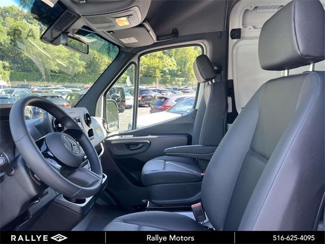 new 2025 Mercedes-Benz Sprinter 3500 car, priced at $69,306