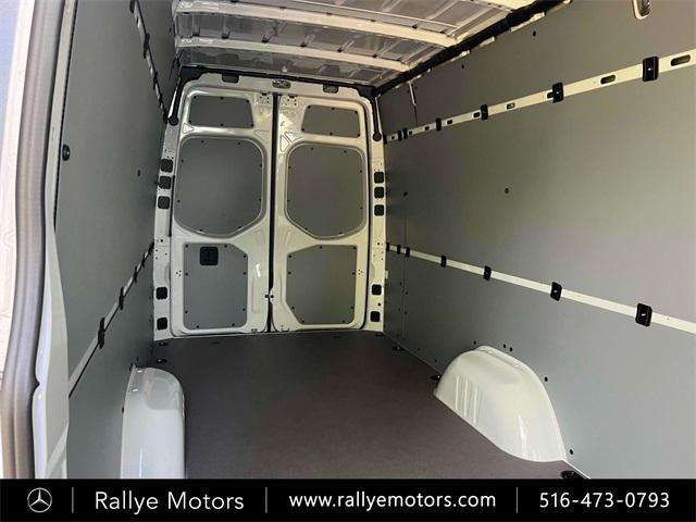 new 2025 Mercedes-Benz Sprinter 2500 car, priced at $63,609
