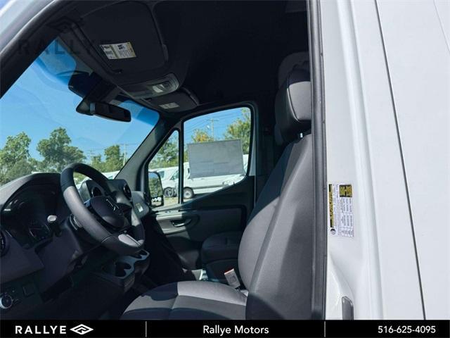 new 2025 Mercedes-Benz Sprinter 3500 car, priced at $69,306