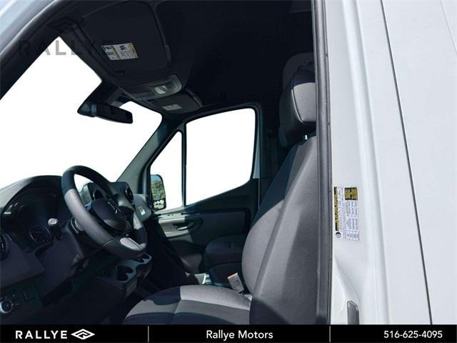 new 2025 Mercedes-Benz Sprinter 3500 car, priced at $69,306