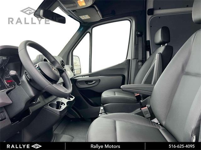 new 2025 Mercedes-Benz Sprinter 3500 car, priced at $64,560