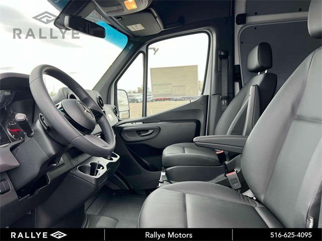 new 2025 Mercedes-Benz Sprinter 3500 car, priced at $64,560