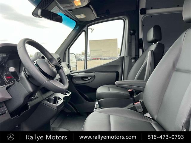 new 2025 Mercedes-Benz Sprinter 3500 car, priced at $64,560