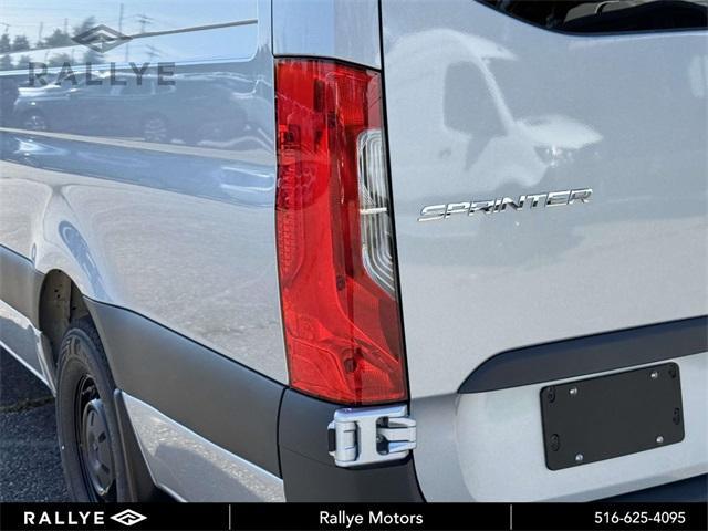 new 2026 Mercedes-Benz Sprinter 2500 car, priced at $68,064