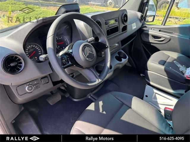 new 2025 Mercedes-Benz Sprinter 2500 car, priced at $65,689