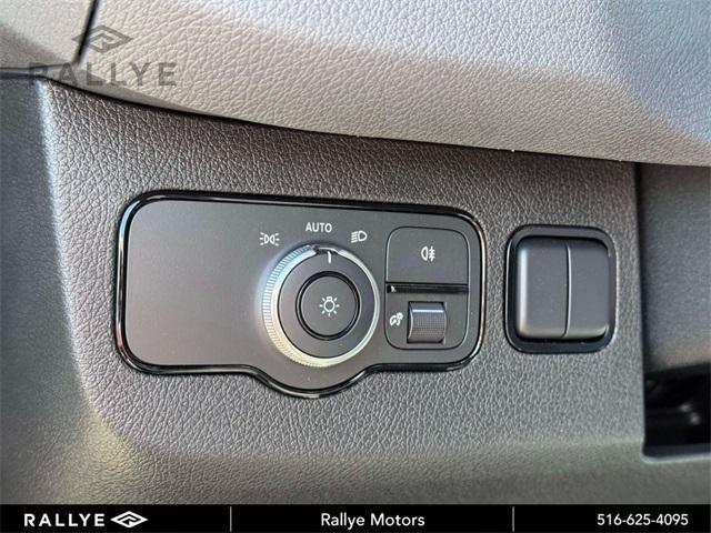 new 2025 Mercedes-Benz Sprinter 2500 car, priced at $65,689