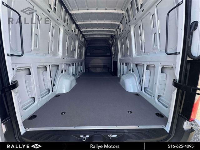 new 2025 Mercedes-Benz Sprinter 2500 car, priced at $65,689