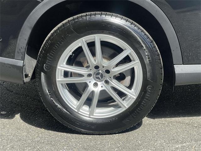 used 2024 Mercedes-Benz GLC 300 car, priced at $47,982