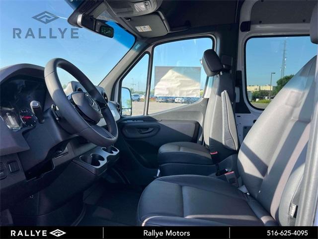 new 2025 Mercedes-Benz Sprinter 2500 car, priced at $59,562