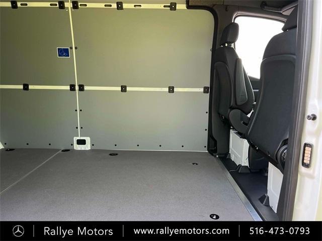 new 2025 Mercedes-Benz Sprinter 2500 car, priced at $61,578