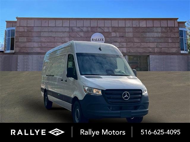 new 2025 Mercedes-Benz Sprinter 2500 car, priced at $61,578