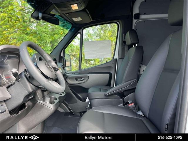 new 2025 Mercedes-Benz Sprinter 2500 car, priced at $61,578