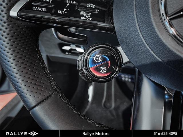 new 2025 Mercedes-Benz AMG SL 63 car, priced at $211,545