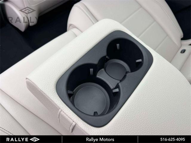 new 2026 Mercedes-Benz GLE 450 car, priced at $81,470