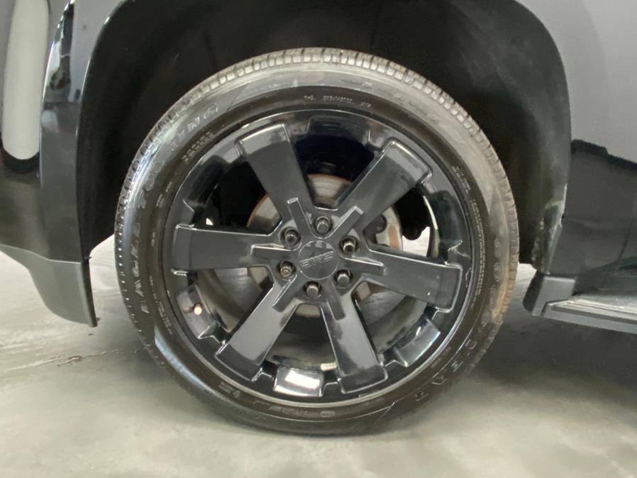 used 2019 GMC Yukon car, priced at $32,897