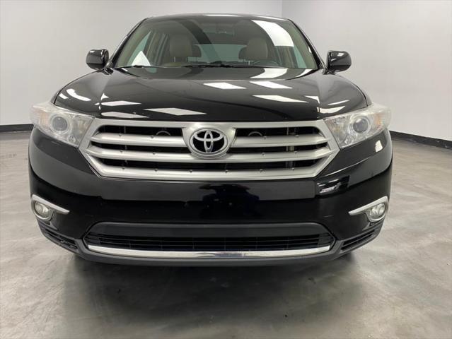 used 2012 Toyota Highlander car, priced at $15,703