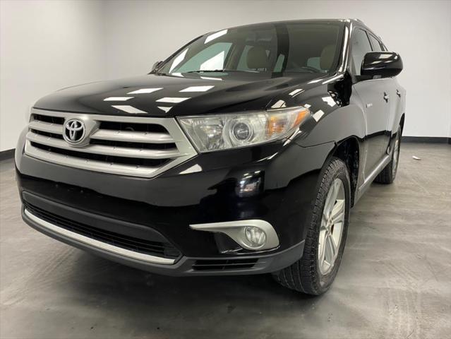 used 2012 Toyota Highlander car, priced at $15,703