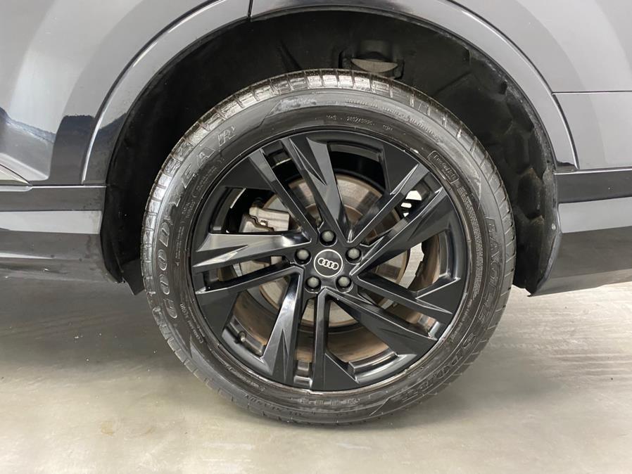 used 2021 Audi Q7 car, priced at $27,987