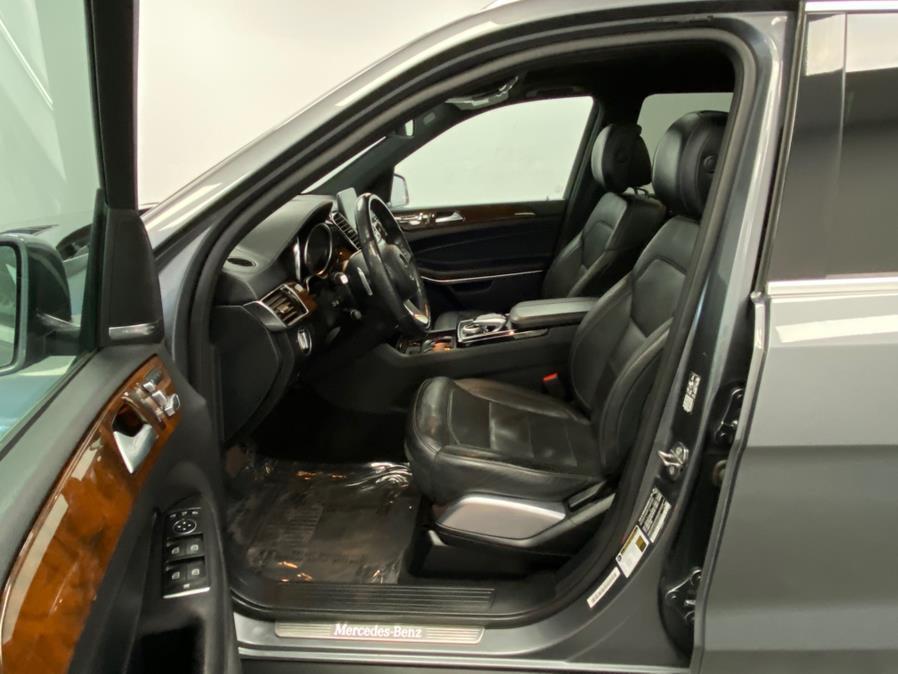 used 2019 Mercedes-Benz GLS 550 car, priced at $29,895