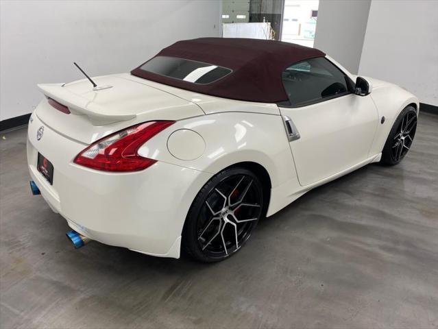 used 2014 Nissan 370Z car, priced at $19,879