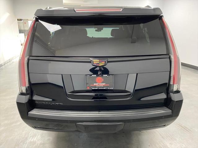 used 2020 Cadillac Escalade ESV car, priced at $30,997