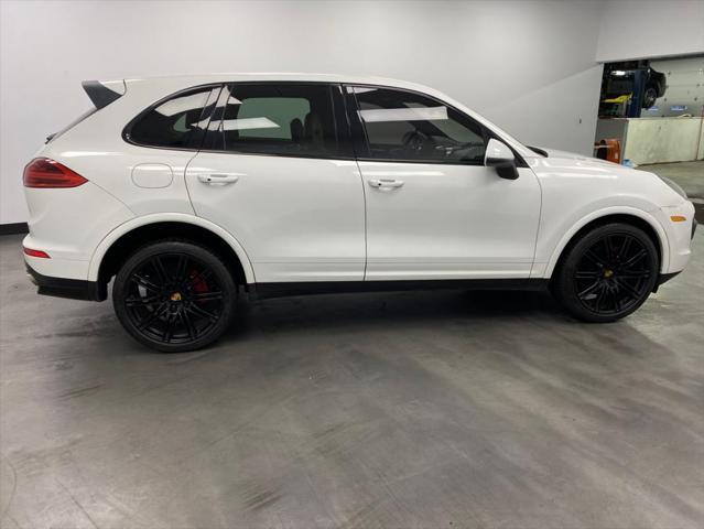 used 2018 Porsche Cayenne car, priced at $22,897