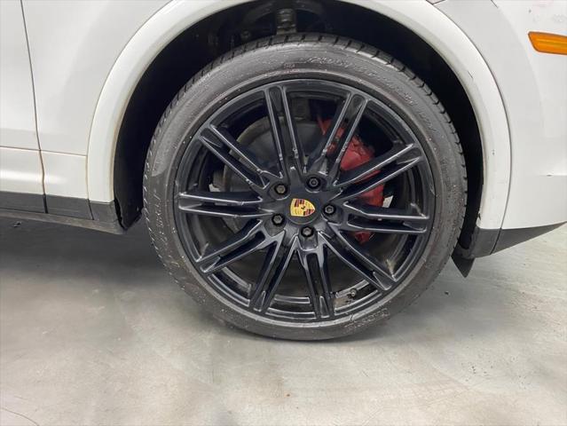 used 2018 Porsche Cayenne car, priced at $23,497