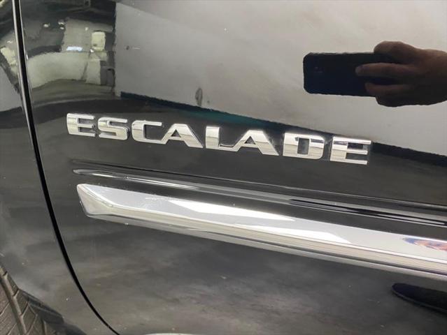 used 2014 Cadillac Escalade car, priced at $15,994